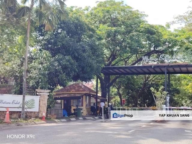 House for sale in Country Heights Damansara, Kuala Lumpur