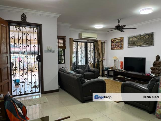 House for sale in Country Heights Damansara, Kuala Lumpur