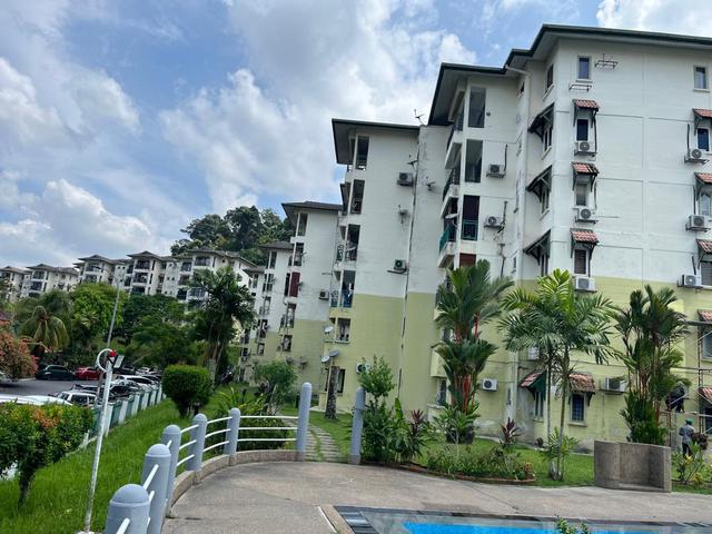 Condominium for sale in Langat, Selangor