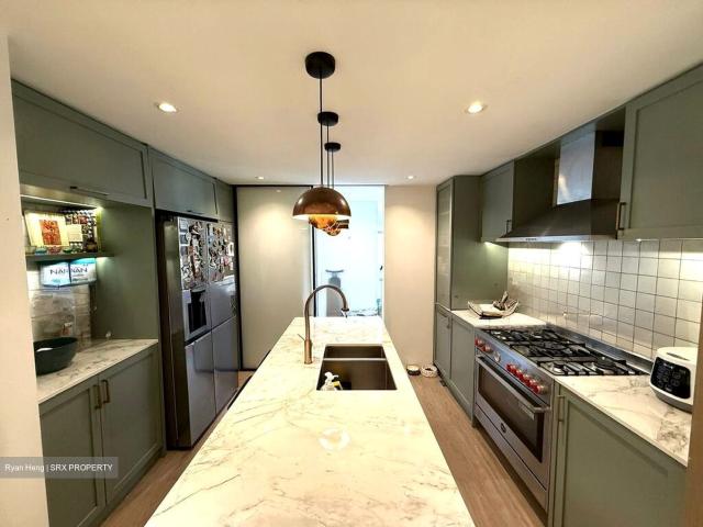 Apartment for sale in Tanglin Road