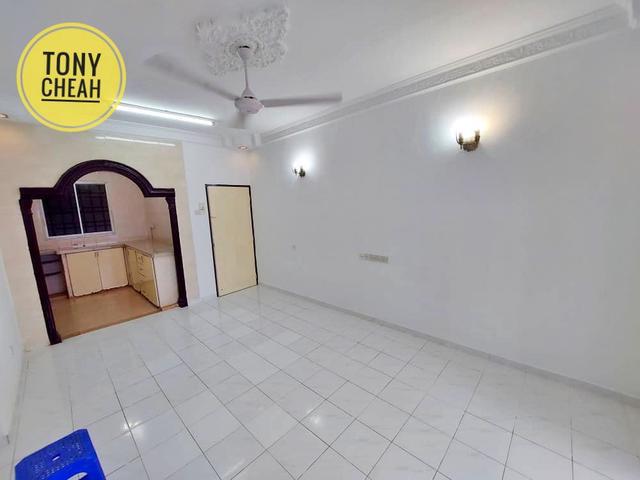 Apartment for sale in Timur Laut, George Town
