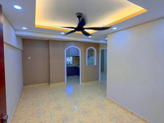 Apartment for sale in Timur Laut, George Town