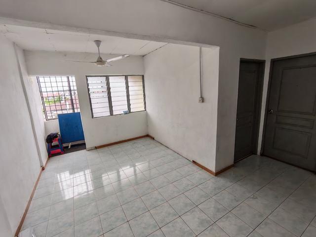 Flat for sale in Wellesley, Penang