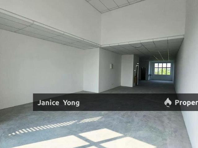 Shop for rent in Pulai, Bukit Ledang