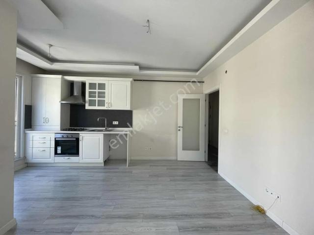 Ümraniye, İstanbul içerisinde satılık mülk
