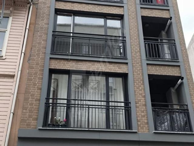 Kadiköy, İstanbul içerisinde satılık mülk