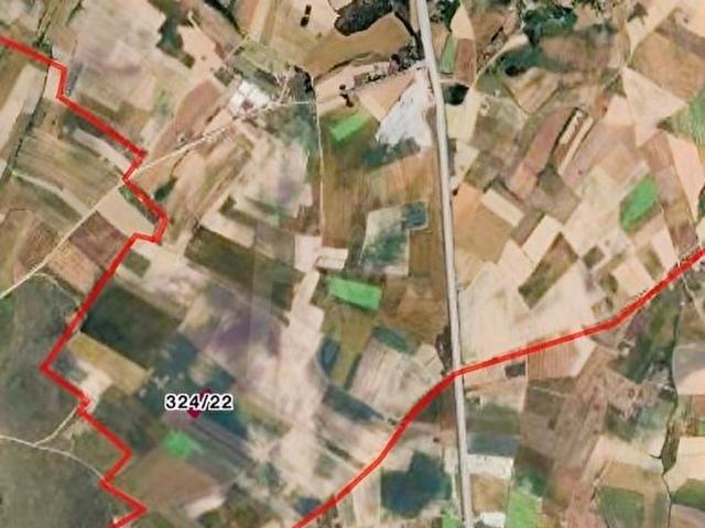 Ayaspaşa Mahallesi, Saray içerisinde satılık Arsa