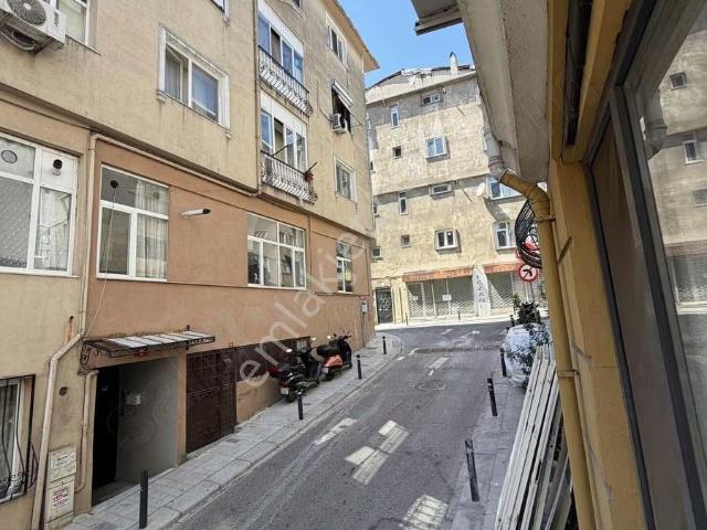 Kadiköy, İstanbul içerisinde satılık mülk