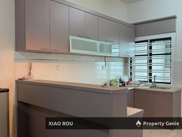 Terraced House for sale in Malaka
