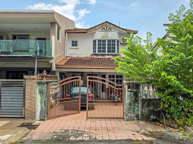 Terraced House for sale in Langat, Selangor
