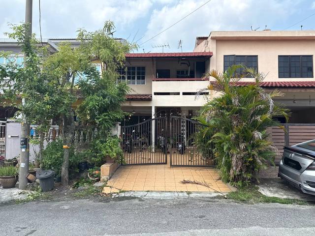 Terraced House for sale in Langat, Selangor