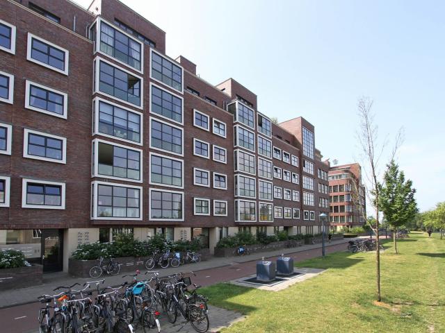 Appartement te huur in Zuid, Amsterdam
