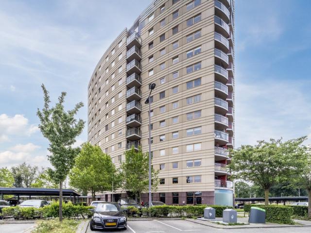 Appartement te huur in Groot-IJsselmonde, Rotterdam
