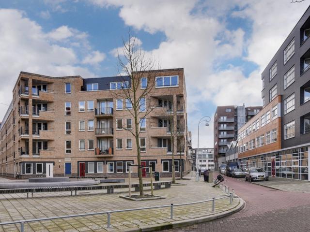 Appartement te huur in Staatsliedenbuurt, Amsterdam