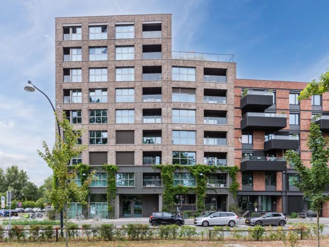 Appartement te huur in Holland Park, Diemen
