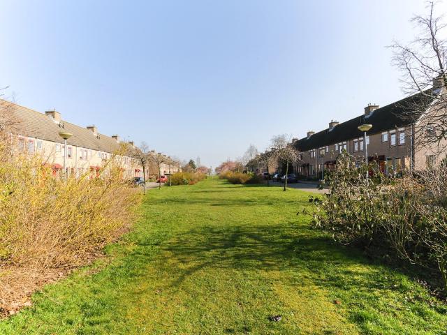 Appartement te huur in Huizen, Noord Holland
