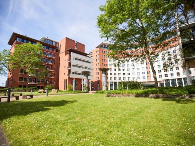 Appartement te huur in Laak, Zuid Holland