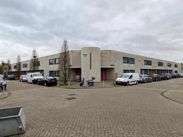 Appartement te huur in Sloten, Amsterdam
