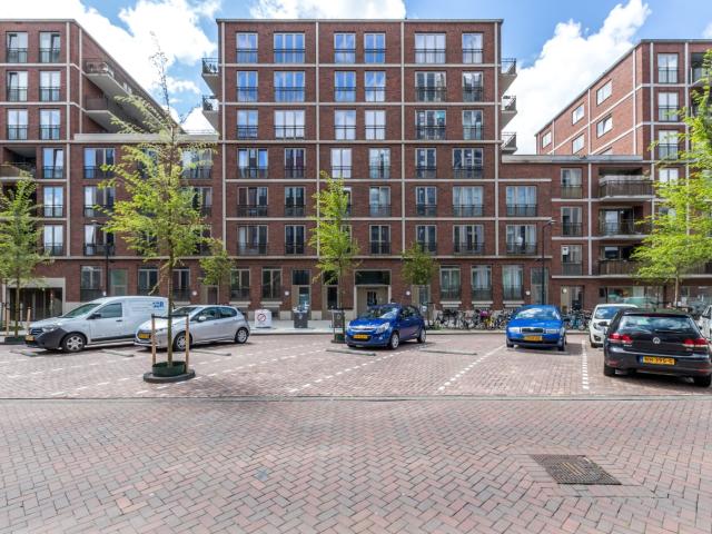 Appartement te huur in Oost, Amsterdam