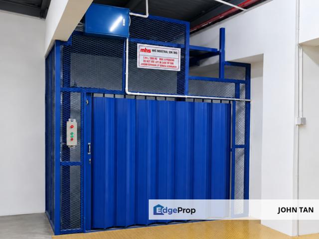 Warehouse for sale in MWE Kepong Commercial Park, Kepong