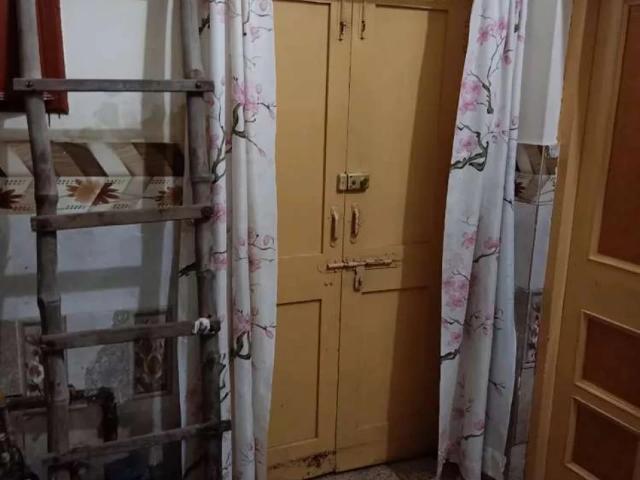 House for sale in Faisalabad, Islamabad Capital Territory