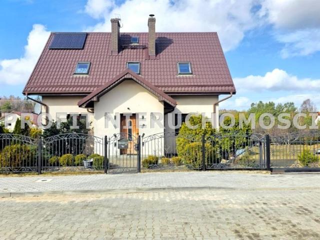 Dom na sprzedaż w Cewice, Pomorskie