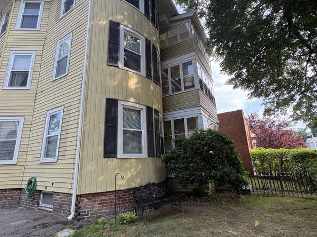 Room for rent in Worcester, Massachusetts
