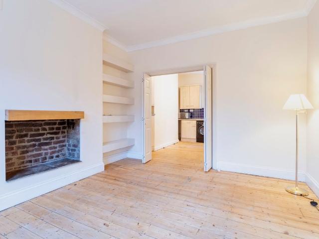 House for rent in Angel, Greater London
