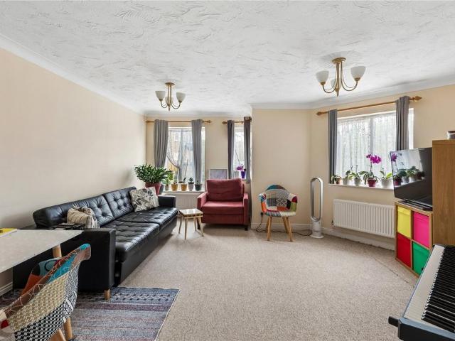 Apartment for rent in Brownswood Park, Stoke Newington
