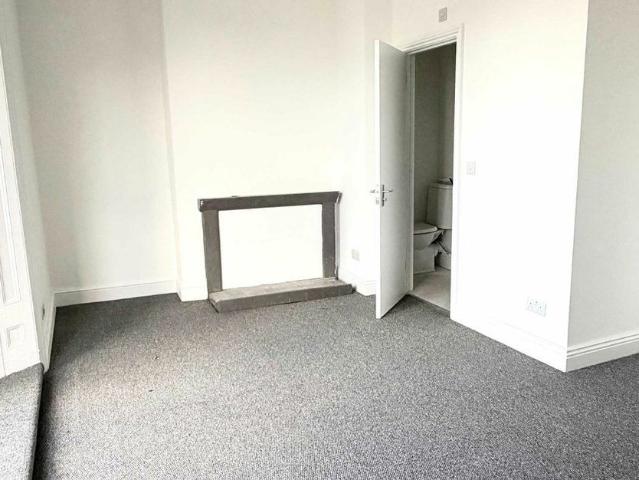 Apartment for rent in Cat Hill, Isle Of Man