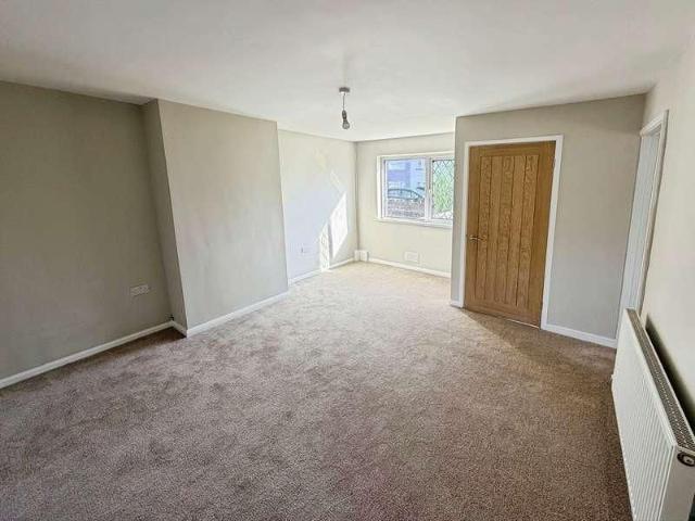 House for rent in Bonllwyn, Ammanford