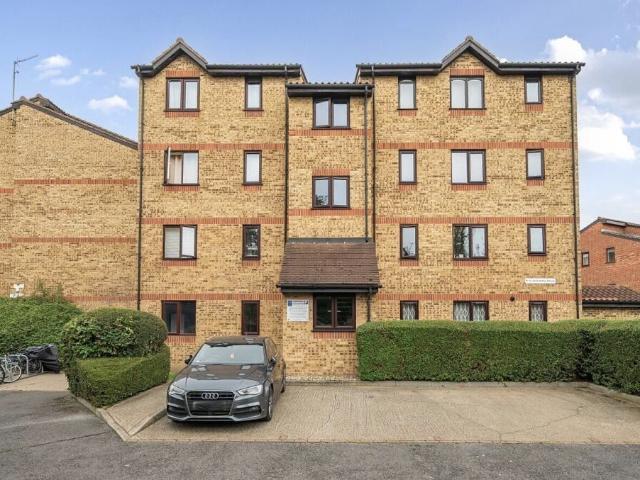 Apartment for rent in London Borough of Lewisham, Greater London