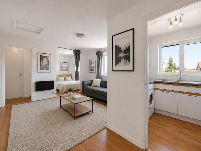 Apartment for rent in London Borough of Lewisham, Greater London