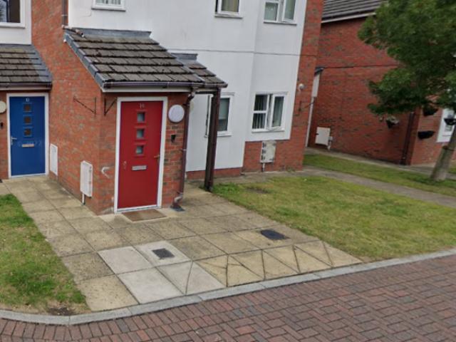 House for rent in Calderstones