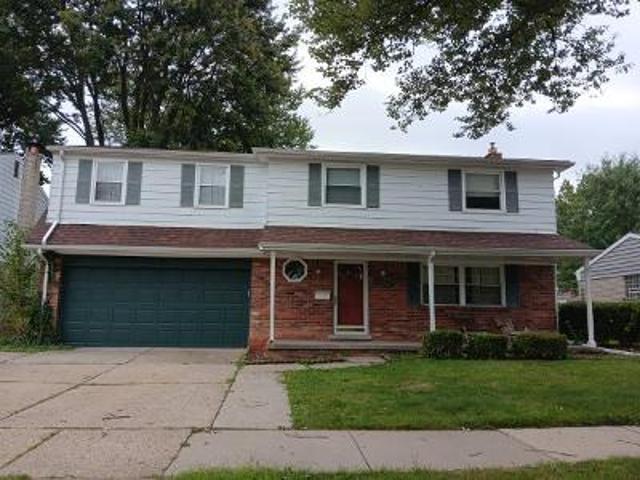 House for sale in Saint Clair Shores, Michigan