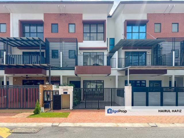 House for sale in Tanjong Sepat, Selangor