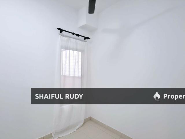 Apartment for rent in Tanjong Sepat, Selangor