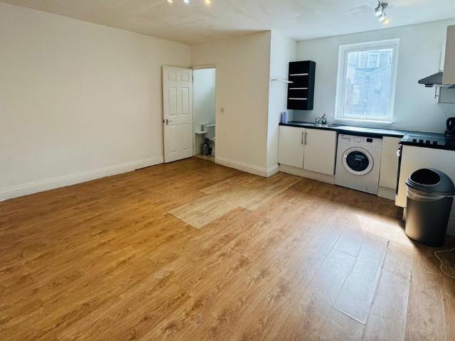 Studio for rent in London Borough of Lewisham, Blackheath