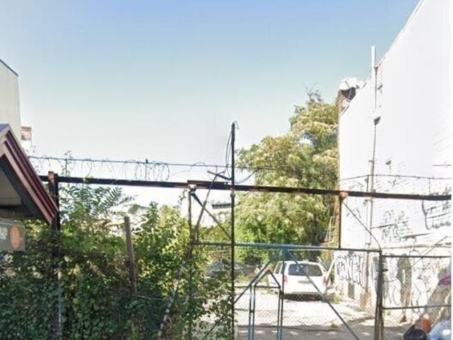 House for sale in Arverne, New York