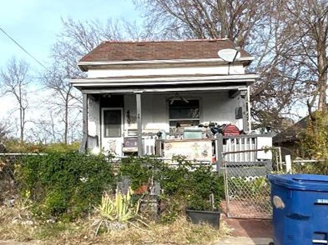 House for sale in Saint Louis