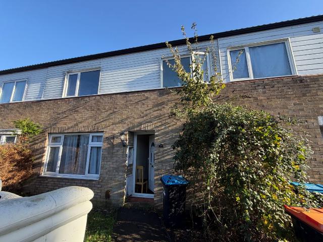 Apartment for rent in Stacey Bushes, Milton Keynes