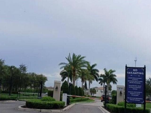 House for sale in Hollywood, Florida