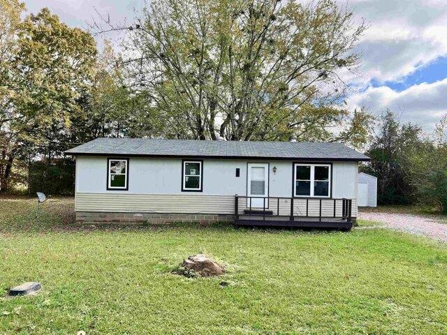 House for sale in Adamsville