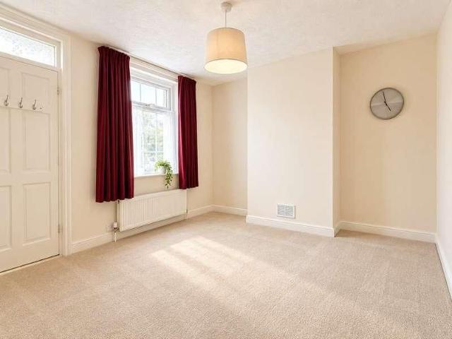 House for rent in St Anthony's Hill, Eastbourne