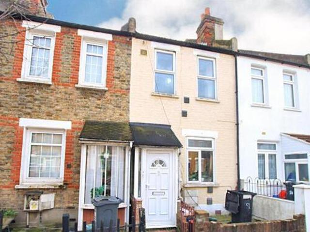 House for sale in Greater London