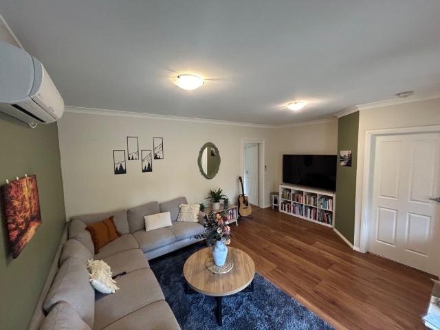 Room for rent in Myrtleford, Victoria