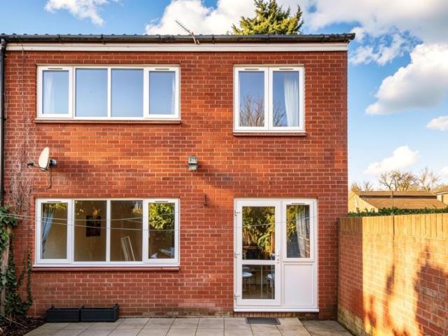 House for rent in Northwood, Greater London