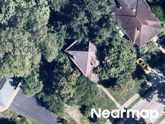 House for sale in Roselawn, Ohio