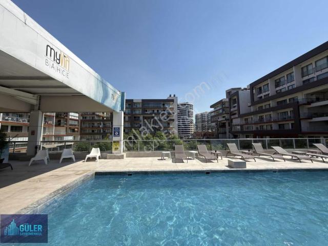 Bornova, İzmir içerisinde satılık mülk