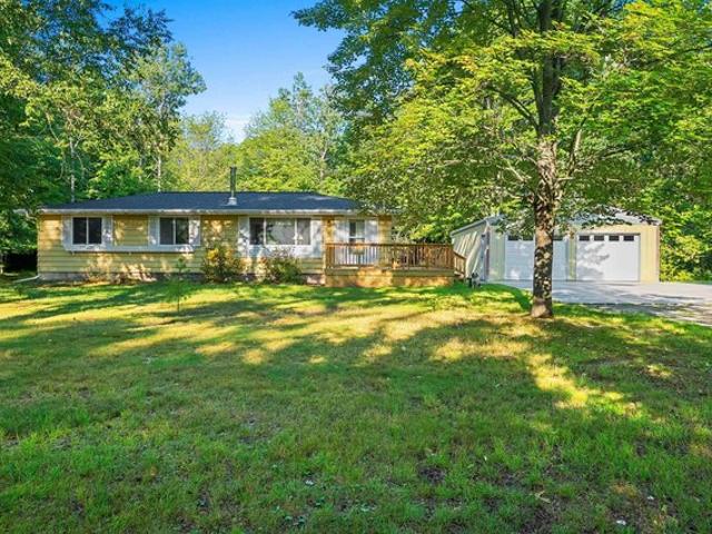 House for sale in Crivitz, Wisconsin